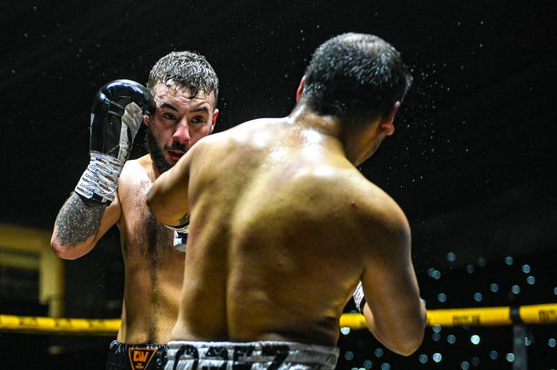 Image for Boxing action at the Metrodome