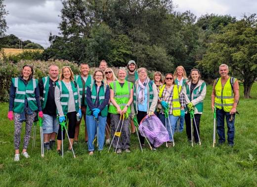 Main image for Sheffield DWP workers clean up in Barnsley