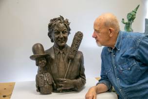 Main image for Sculptor Graham honours his hero with latest work