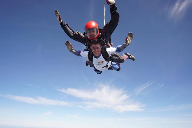 Main image for Barnsley porter ready to take on second skydive