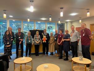 Main image for Mayor meets hospice staff on recent visit