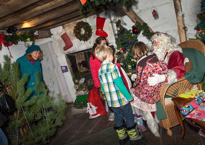 visit santa barnsley